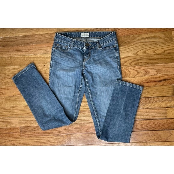 Aeropostale Jeans, Size 0, Skinny Short - Picture 1 of 4